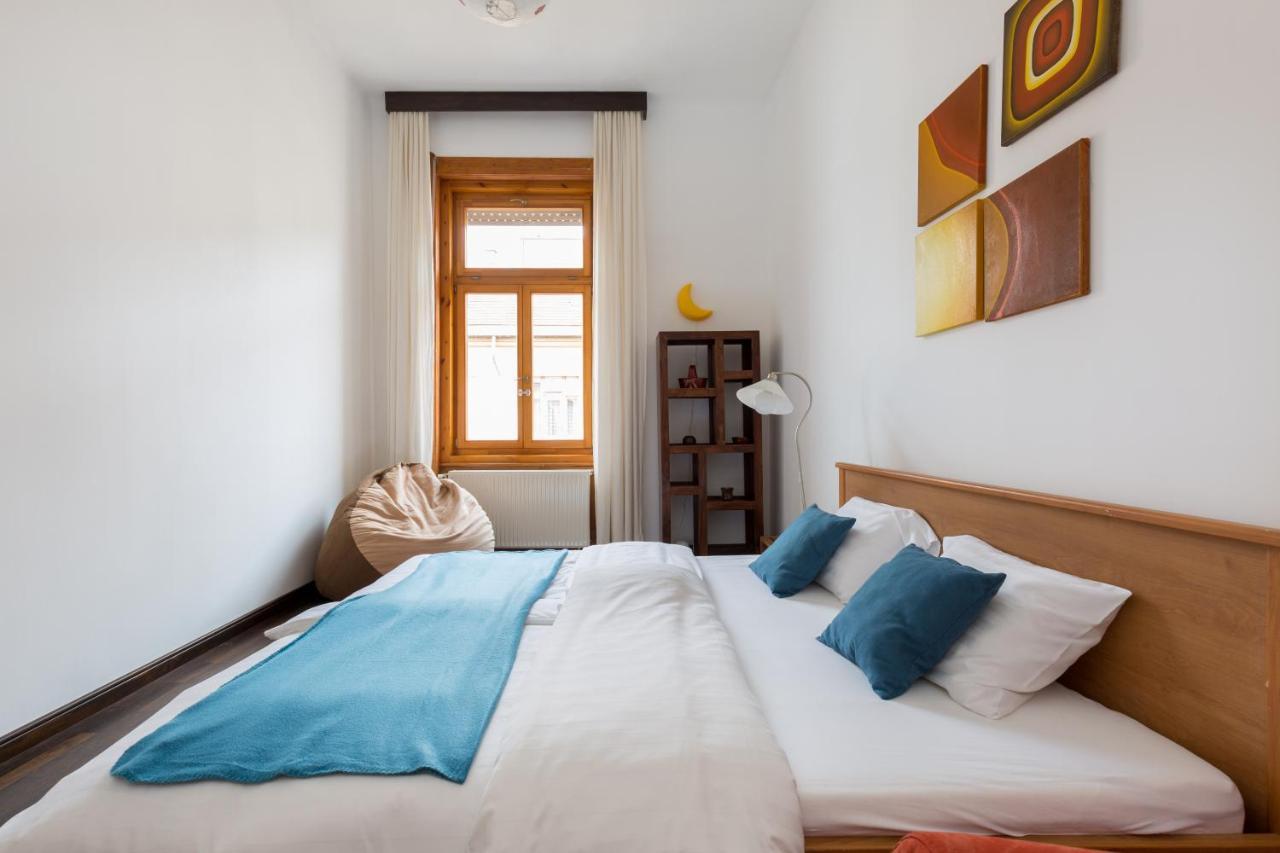 Supercentral Spacious Apartment Будапеща Екстериор снимка