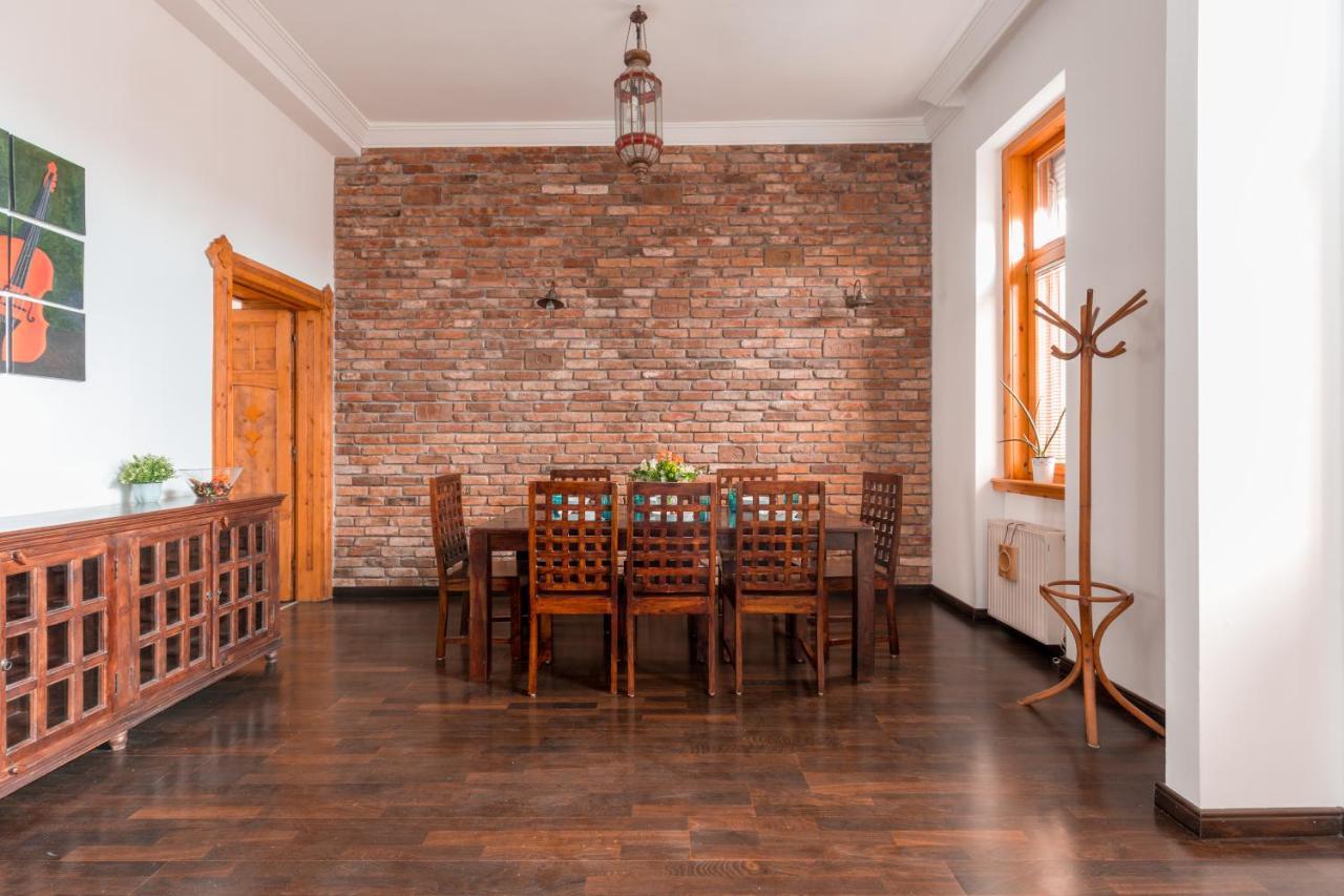Supercentral Spacious Apartment Будапеща Екстериор снимка
